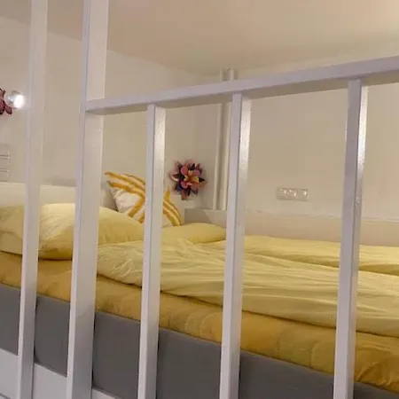 Happy Store - Zentral, Orginell, Gemuetlich