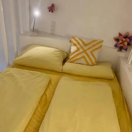 Happy Store - Zentral, Orginell, Gemuetlich * Berlin